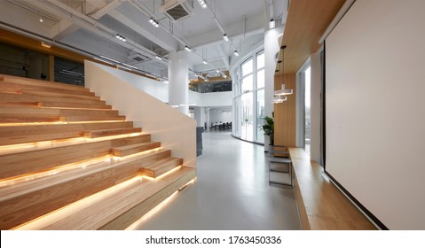 Modern comprehensive office interior,
Open step classroom area