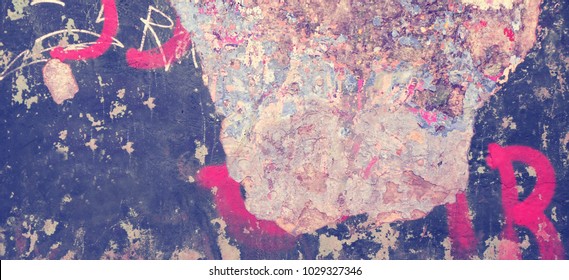 Modern Concrete Wall Horizontal Background Or Wide Texture. Grunge Brick Wall With Graffiti Art. Urban Surface With Grafiti. Old Building Plaster Wall With Grafitty Fragment. Abstract Web Banner