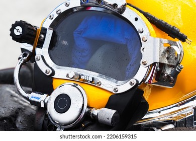 Modern Deep Sea Diving Helmet Used At Depths Of 1500 Ft. Deep Sea Equipment