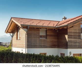 Modern Eco Passive House In The Sun.