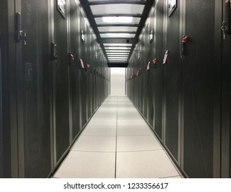 Modern efficient cold aisle data center room