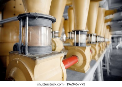 Modern Electrical Mill Machinery For Production Of Wheat Flour. Equipment Factory Grain.