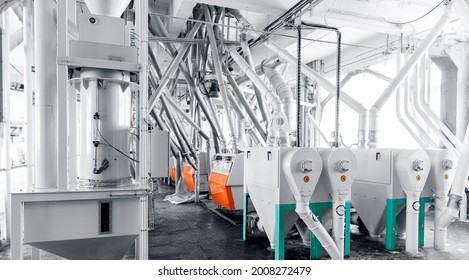 Modern Electrical Mill Machinery For Production Of Wheat Flour. Equipment Factory Grain.