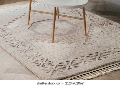 Modern Indoor Outdoor Living Room Rug.