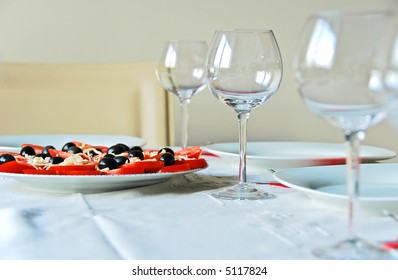 Modern Italian Table Setting