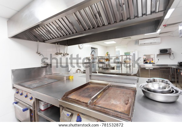 Modern Kitchen Equipment Restaurant 600w 781532872 