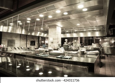 A Modern Kitchen In A Hotel Or Restaurant