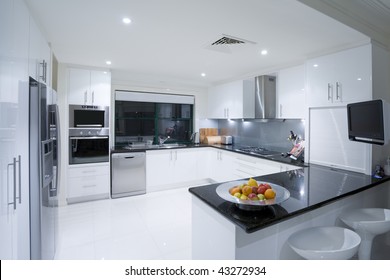 Modern Kitchen In Luxury Australian Mansion