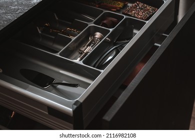 Modern Kitchen. Open Drawers With Kitchenware And Utensil. Soft Closing Inner Drawer Ideas.