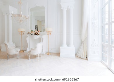 Modern Light Clean Rich Baroque Style Interior With Swing