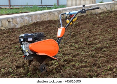 97 Briggs and stratton Images, Stock Photos & Vectors | Shutterstock