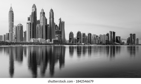 882 Dubai marina black and white Images, Stock Photos & Vectors ...