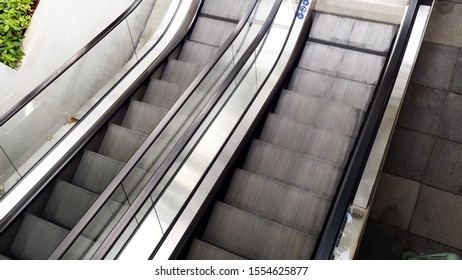 Modern Luxury Escalators Staircase Escalator Community Stock Photo ...