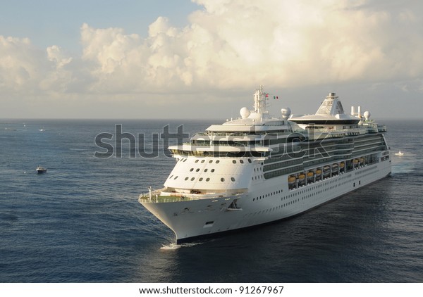 Modern Ocean Liner Approaching Port Call Stock Photo (Edit Now) 91267967