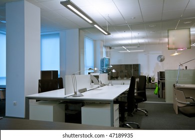 Modern Office Interior ( Photo )