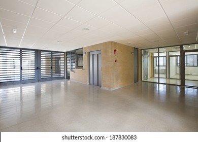 Modern Public School, Interior