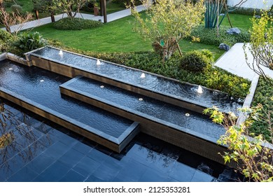 Modern Residential Garden Landscape Green Plant Water Feature