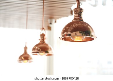 Modern And Retro Pendant Light With Vintage Light Bulb