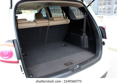 Modern SUV Open Trunk. Clean Trunk. Right View.