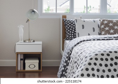 Modern Table Side In Bedroom Design