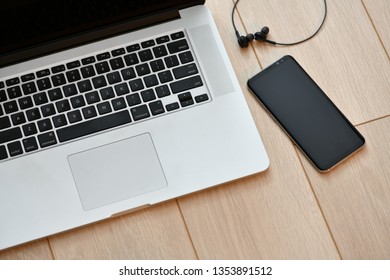 modern technology, modern technology, the use of electronic assistants in the modern world, the workplace of man with the necessary techniques. man at work, elements in the workplace