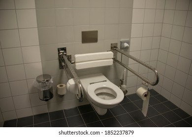 Toilet Stock Photos, & Photography | Shutterstock