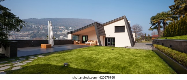 Modern Villa, View Of Exteriors Scene