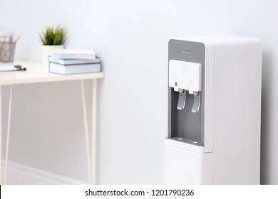 2,423 Water cooler interior Images, Stock Photos & Vectors | Shutterstock