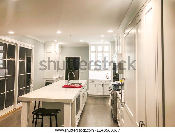 Modern White Kitchen Cabinets Granite Marble Buildings Landmarks