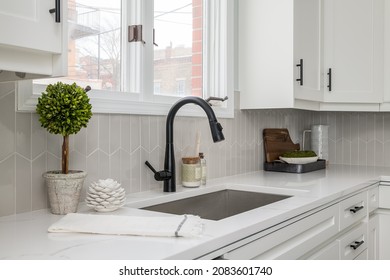 Modern White Kitchen Sink With White Counters