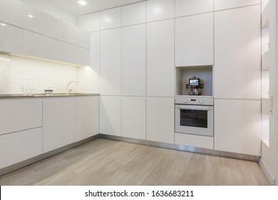 9,943 Custom Kitchen Images, Stock Photos & Vectors | Shutterstock