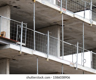 469 Construction site high rise fence Images, Stock Photos & Vectors ...