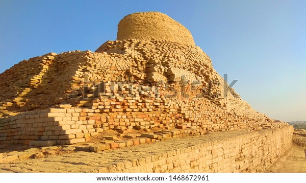 mohenjodaro-meaning-mound-dead-men-archaeological-stock-photo