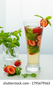 Mojito With Mint And Strawberries, Fruit Tea, Strawberry Mint Tea.