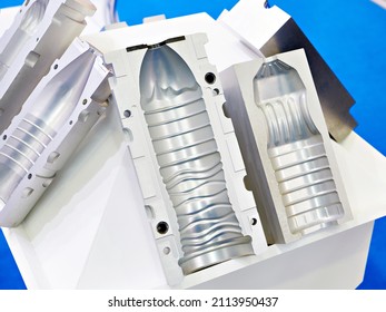 Mold Of Blow Molding Machine For Production Of Plastic Bottles