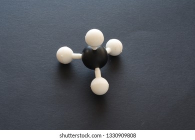 Molecular model in 3D, methane