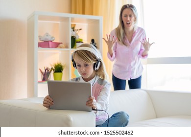 Mom is angry to her gadgets addicted teenage daughter