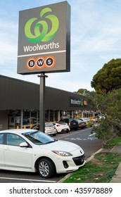 43 Woolworths Car Park Images, Stock Photos & Vectors 