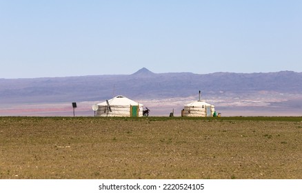 Mongolia Gobi Desert Nomads And Gers