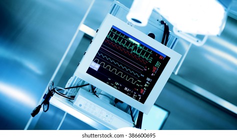 14,004 Medical technical equipment Images, Stock Photos & Vectors ...