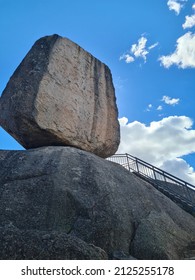 The Monolith - Mount Buffalo - Victoria