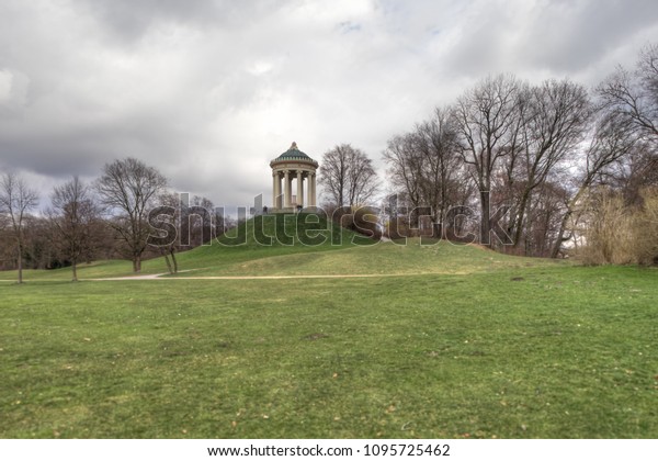 Monopterus Englisch Garden Englischer Garten Munich Stock Photo