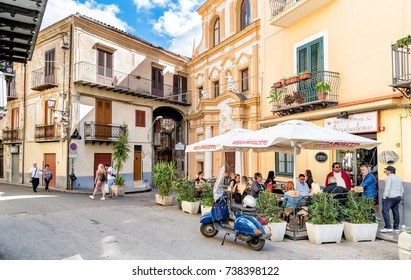 Monreale, Palermo, Italy - October 8, 2017: People Enjoying A Street Bar In The Historic Center Of Monreale. 