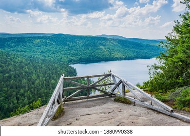 Mont Brassard Hike In Parc Regional Des 7 Chutes In Quebec. This 8.5 Kilometers Hike Offers Great View Of The Typical Nordic Landscape. The Sign Says 