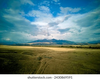 Montana Mountains Big Sky Meadow - Powered by Shutterstock