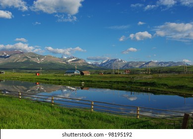 Montana Ranch With Rockies