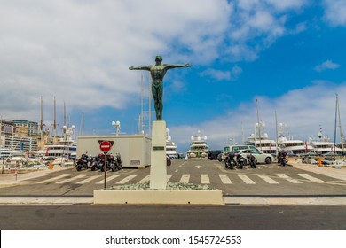 Monte Carlo Monaco. June 16 2019. A View Of Of The Olympic Diver Statue In Monte Carlo In Monaco