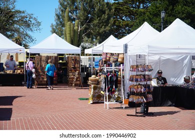 Monterey, California, USA. ‎Sunday, ‎June ‎13, ‎2021. Artisans Sell Their Goods At An Outdoor Art Market In Monterey, CA.