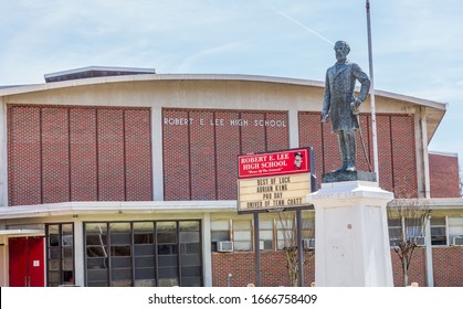 MONTGOMERY, ALABAMA - MARCH 8, 2020:  Lee High School Basketball State Champion:  Robert E. Lee, Class 7A Alabama State Boys Basketball Champions  Campus In Montgomery, Alabama.