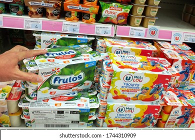 MONTMEDY, FRANCE - AUGUST 16, 2017: Yoplait And Private Label Brand Yoghurt Multipacks In A French Super U Supermarket.